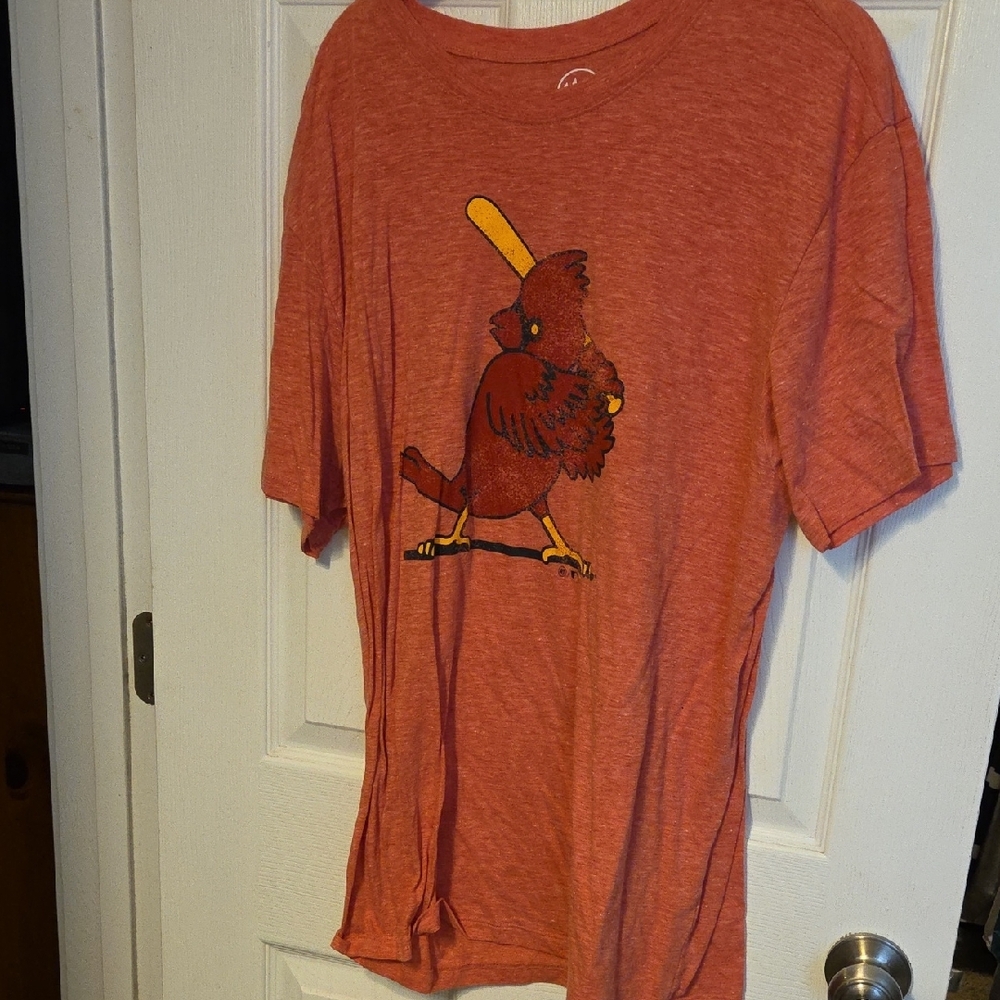 Red Graphic T-Shirt with Bird Design